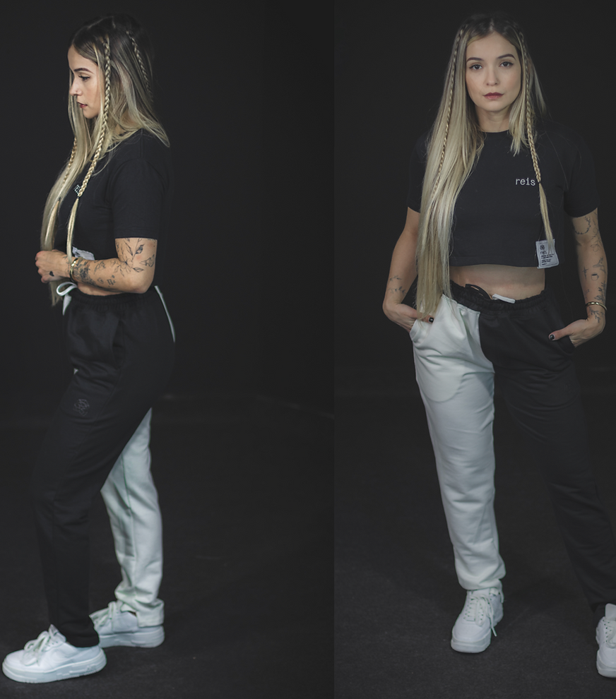 Calça reta meio a meio