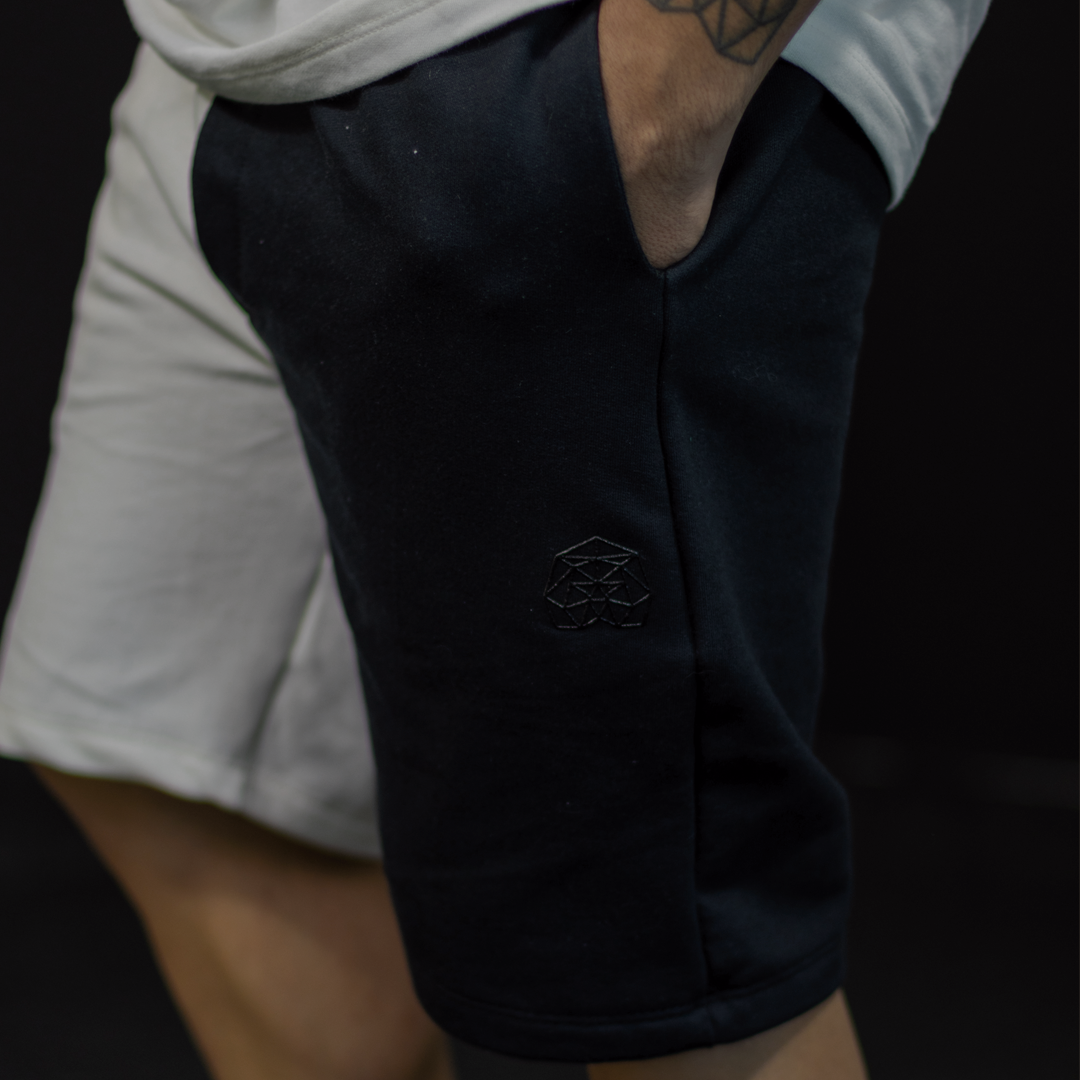 Bermuda reta meio a meio