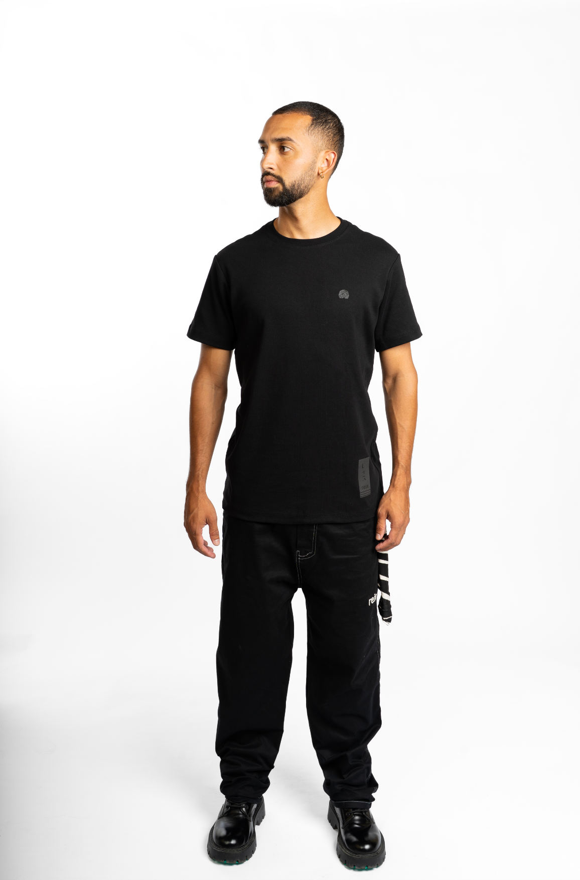 Camiseta oversized boxy REIS para composições urbanas em esta cidade